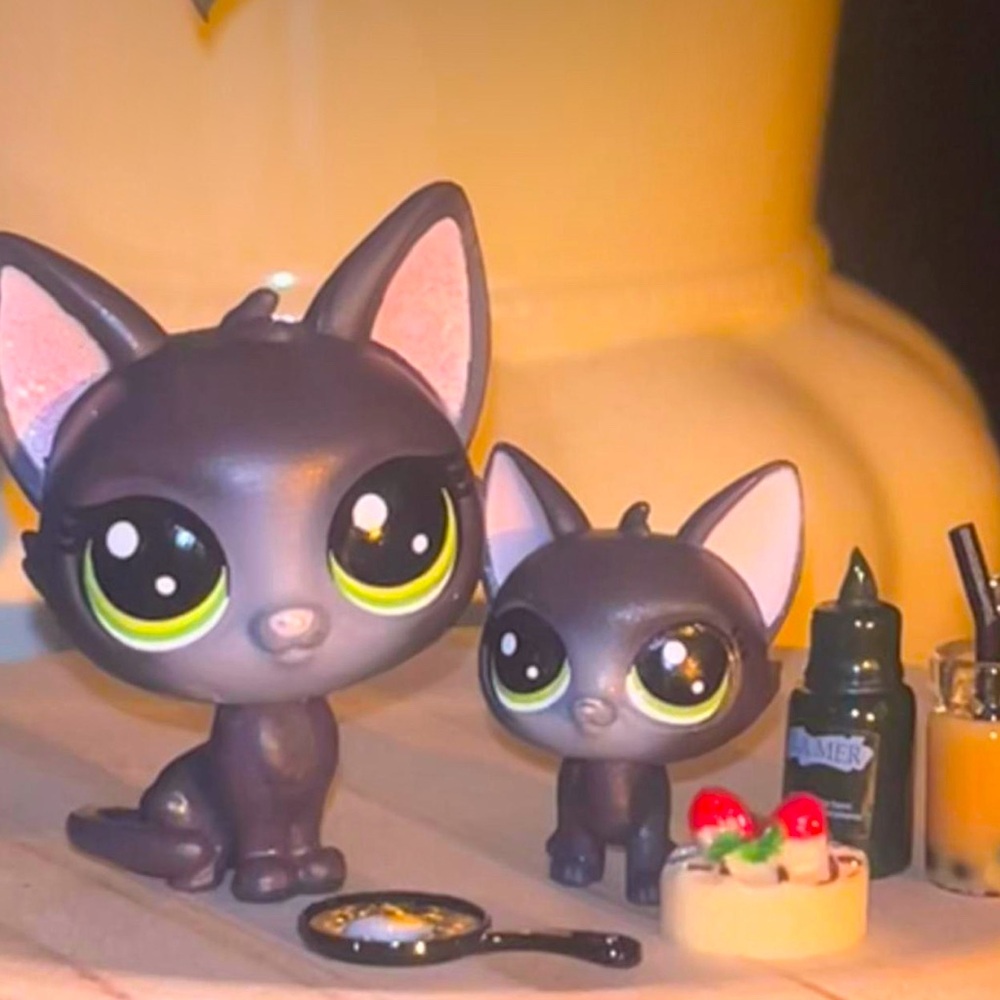 Littlest pet shop jade kittens